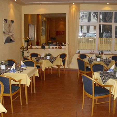 Hotel Bueraner Hof Melle Bagian luar foto