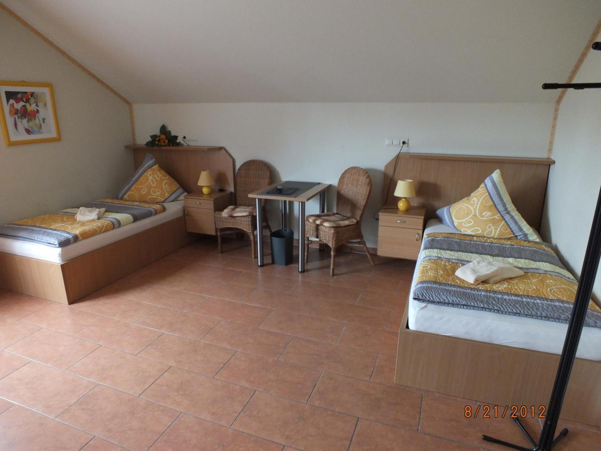 Hotel Bueraner Hof Melle Bagian luar foto